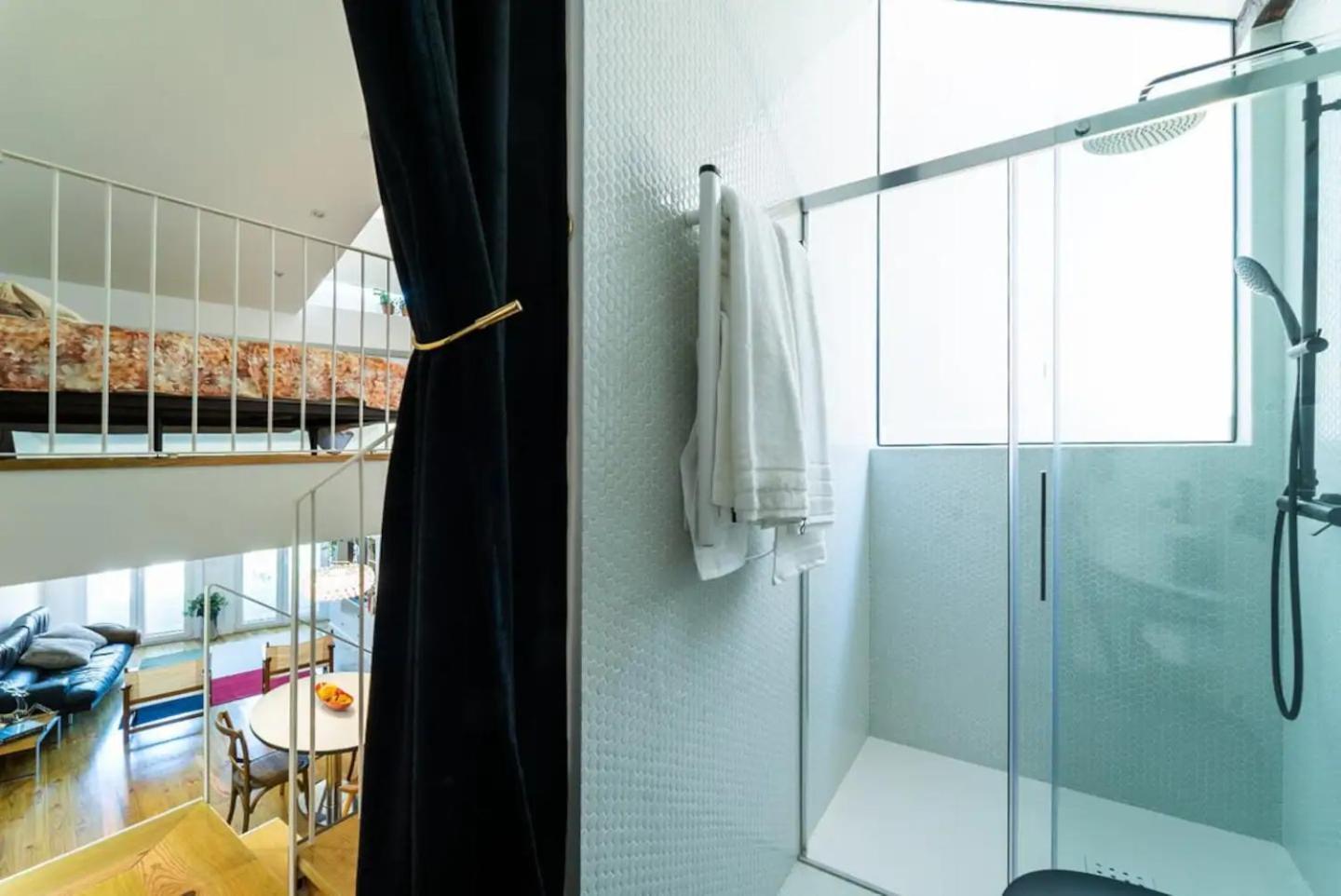 Casa Velhinha - Design, Culture And Comfort In Guimaraes Luaran gambar