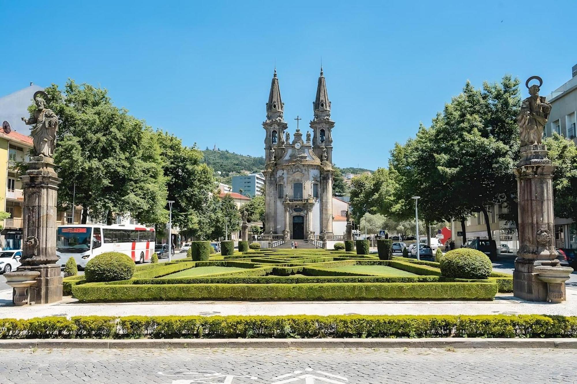 Casa Velhinha - Design, Culture And Comfort In Guimaraes Luaran gambar